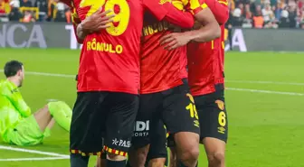 Göztepe, Adana Demirspor Deplasmanında Galibiyet Peşinde