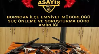 İzmir'de Yasa Dışı Silah Ticareti Operasyonu: Bir Kişi Tutuklandı