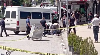 Adıyaman'da Bomba Paniği: Boş Valiz Trafiği Kapatıldı