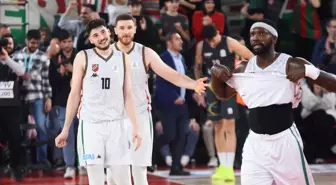 Karşıyaka'nın Süper Lig'deki Mücadelesi Zorlaşıyor