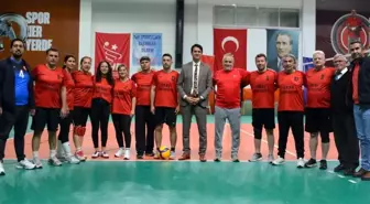 Köyceğiz'de Okul müdürleri Spor Müsabakalarında Yarıştı