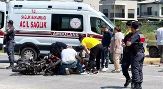 Kuşadası'nda Motosiklet Kazası: 2 Yaralı