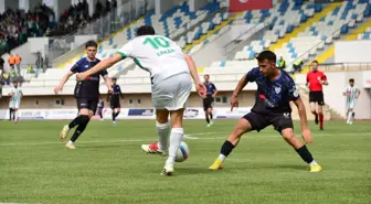 Serik Belediyespor, Erbaaspor'u 6-0 Mağlup Ederek Şampiyon Oldu