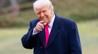Trump kendisini yapay zeka ile Papa yaptı