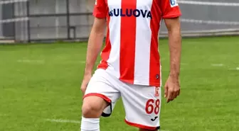 Balıkesirspor Kaptanı Play-Off Maçları İçin Taraftarlarını Davet Etti