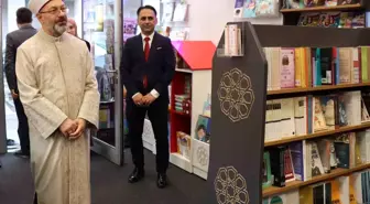 Diyanet İşleri Başkanı Ali Erbaş Viyana'da ATİB Kitabevi'ni Ziyaret Etti