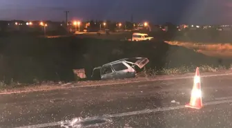 Gaziantep'te Kamyonet ile Otomobil Çarpıştı: 1'i Ağır 3 Yaralı