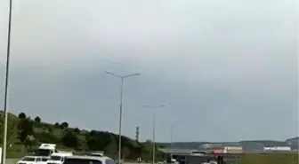 İstanbul Havalimanı Yolunda Tehlikeli Motosiklet Sürüşü
