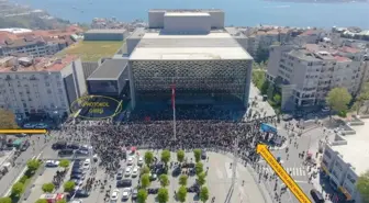 İstanbul Valiliği, Özgür Özel'in Makam Aracının Otoparka Alınmadığı İddiasını Yalanladı