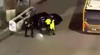 Alkollü Sürücü, Çöp Konteynerine Çarptı ve Araçta Kilitlenerek Polisle Zor Anlar Yaşattı