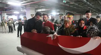 Irak'ta mayına basarak şehit olan İstihkam Uzman Çavuş Önder Özen'in cenazesi memleketine getirildi