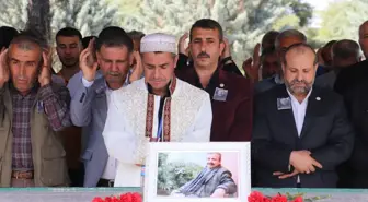 Sırrı Süreyya Önder için Diyarbakır'da gıyabi cenaze namazı
