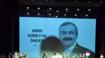 Sırrı Süreyya Önder İçin Törende Duygu Dolu Anlar