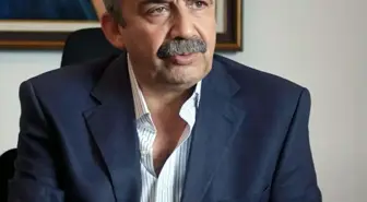 TBMM Başkanvekili Sırrı Süreyya Önder Hayatını Kaybetti