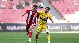 Samsunspor, Eyüpspor'u 1-0 Önde Tamamladı