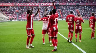 Samsunspor, Eyüpspor'u 3-0 Yenerek Üçüncü Sırasını Garantiledi