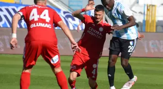 Erzurumspor FK, Ümraniyespor'u 2-0 Mağlup Etti