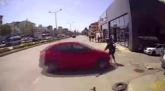 Ataşehir'de Zincirleme Kaza: Bir Yaya Yaralandı