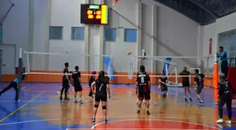 Bulanık'ta Voleybol Turnuvası Sona Erdi