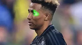 Gedson Fernandes'e lazer tutan taraftar gözaltına alındı