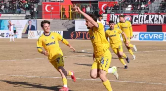 Menemen FK, Vanspor ile Play-Off Öncesi Karşılaşıyor