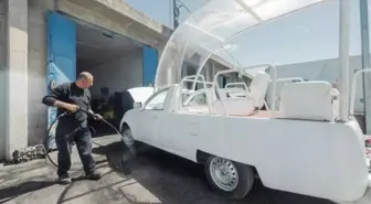 Papa Franciscus'un Arabası Gazze'deki Çocuklar İçin Mobil Sağlık Kliniğine Dönüştürülecek