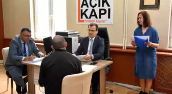 Kaymakam Ali Güldoğan, Açık Kapı'da Vatandaşların Taleplerini Dinledi