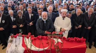 Sırrı Süreyya Önder cenaze namazını kim kıldırdı, cenazeye kimler katıldı?