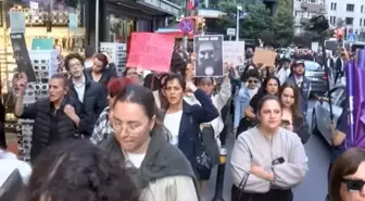 Sokak ortasında öldürülen Bahar Aksu için eylem: Biz kadınlar nasıl güvende olacağız?