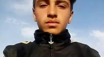 Yıldırım Düşmesi Sonucu 17 Yaşındaki Genç Hayatını Kaybetti