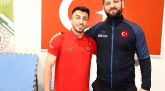 Harun Algül, Avrupa Halter Şampiyonası'nda Altın Madalya Kazandı
