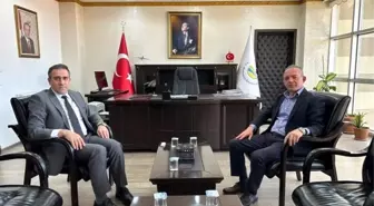 Mülkiye Başmüfettişi Öner, Kaymakam Memiş'i Ziyaret Etti