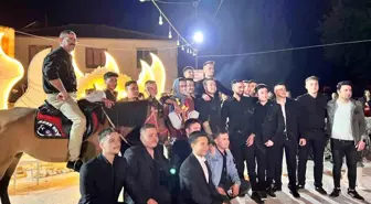 Çanakkale'de Eğlenceli Düğün Törenine Hayvan Hediyesi
