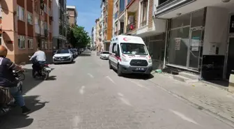 Edremit'te Bıçaklı Kavga: 2 Yaralı, 3 Şüpheli Kaçtı