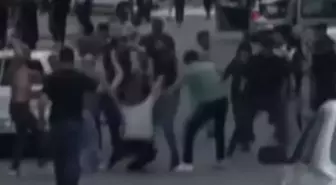 Esenyurt'ta 'yol verme' kavgası mahalleyi savaş alanına çevirdi