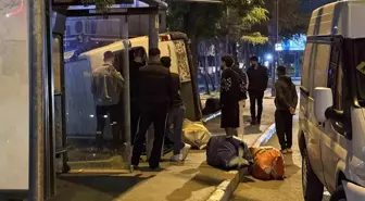 Fatih'te Ticari Araç Kazası: Şans Eseri Yaralı Yok