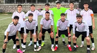 Körfez Gençlerbirliği U17 Takımı Şampiyonluk Özlemine Son Verdi