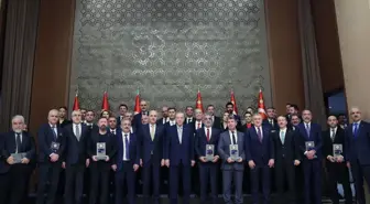 Medya ödülleri sahiplerini buldu! Cumhurbaşkanı Erdoğan'dan Türkiye Basın Federasyonuna teşekkür