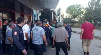 Nizip'te Anneden Kahramanlık: Sulama Kanalında Düşen Çocuk Hastaneye Kaldırıldı