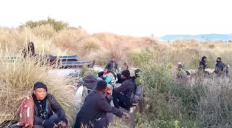 İzmir'de Sahil Güvenlik, Düzensiz Göçmenleri Yakaladı