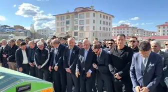 Erzurum'da 'Organik Nazmi' Olarak Bilinen Necdet Ilıcalı'nın Cenaze Töreni