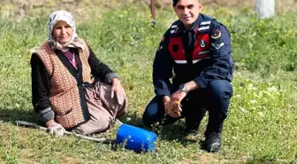 Jandarma, Akpınar'da Vatandaşları Bilgilendirdi