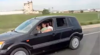 Tekirdağ'da Kucağında Çocukla Araç Kullanan Sürücü Kamerada