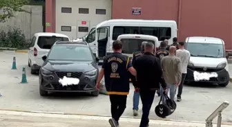 Manisa'da Aranan Şahıslar Uygulaması: 24 Kişi Gözaltına Alındı