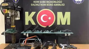 Manisa'da Ruhsatsız Silah Operasyonu: Bir Şahıs Tutuklandı