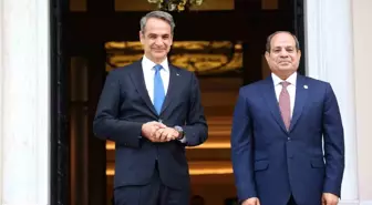 Mısır Cumhurbaşkanı Sisi, Yunanistan'da Başbakan Miçotakis ile Görüştü
