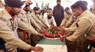 Pakistan Ulusal Güvenlik Konseyi toplandı: 'Hindistan'ın saldırısı açıkça savaş eylemi'