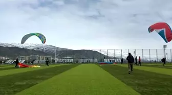 THK ve Erzincan Kulübü'nden Yamaç Paraşütü Eğitimi