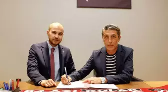 Uşakspor, Sportif Direktör Mahmut Karıklar ile Anlaştı