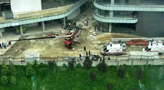 Ankara'da Kule Vincinin Devrilmesi Sonucu 3 İşçi Yaralandı